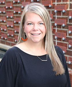 Kara Sheeley headshot